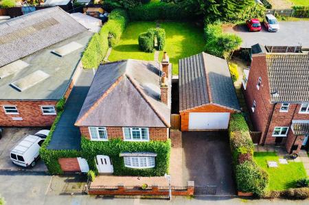 3 bedroom Detached house for sale in Nelson Street, Syston, LE7