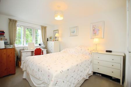 3 bedroom Town house for sale in New Avenue, Rearsby, LE7