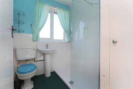 3 bedroom Semi-detached house for sale in Northdown Drive, Thurmaston, LE4