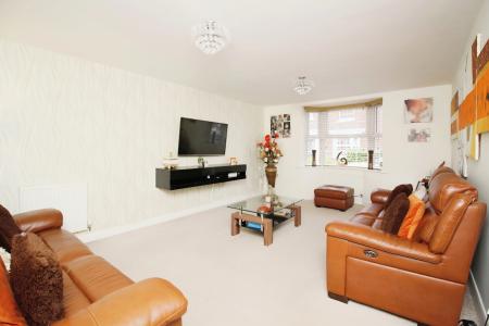 4 bedroom Detached house for sale in Nurseryman Way, Rearsby, LE7