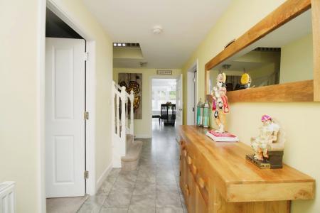 4 bedroom Detached house for sale in Nurseryman Way, Rearsby, LE7