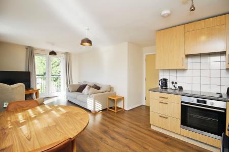 2 bedroom Flat for sale in Old Station Road, Syston, LE7