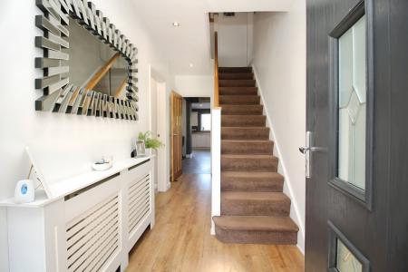 5 bedroom Semi-detached house for sale in Orchard Road, Birstall, LE4