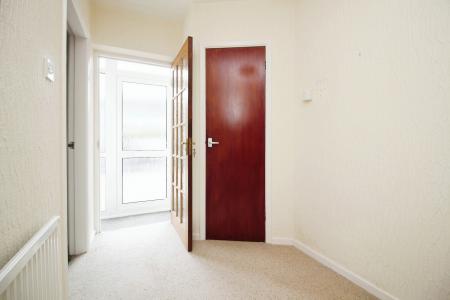 3 bedroom Semi-detached house for sale in Oriel Drive, Syston, LE7