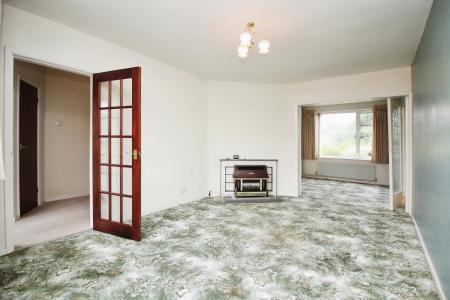 3 bedroom Semi-detached house for sale in Oriel Drive, Syston, LE7