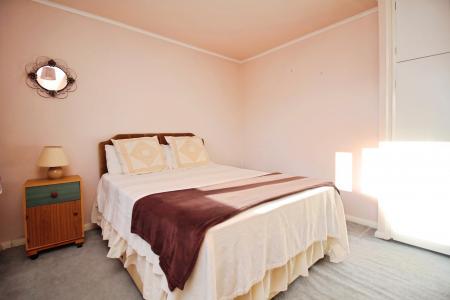 4 bedroom Semi-detached house for sale in Parkdale Road, Thurmaston, LE4