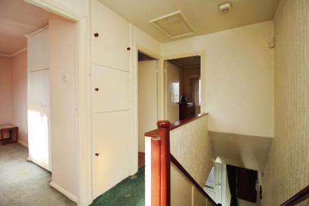 4 bedroom Semi-detached house for sale in Parkdale Road, Thurmaston, LE4