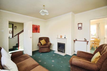 4 bedroom Semi-detached house for sale in Parkdale Road, Thurmaston, LE4