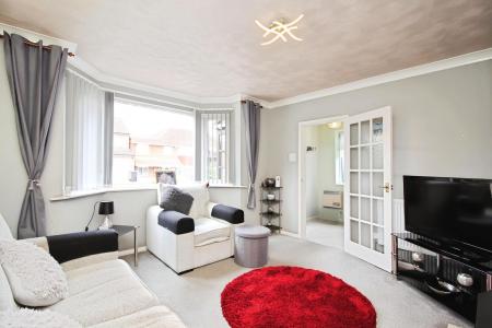 3 bedroom Semi-detached house for sale in Parkdale Road, Thurmaston, LE4