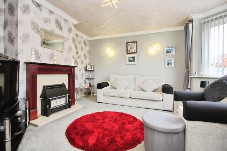 3 bedroom Semi-detached house for sale in Parkdale Road, Thurmaston, LE4