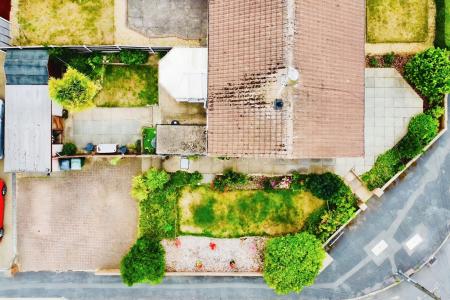 3 bedroom Semi-detached house for sale in Parkdale Road, Thurmaston, LE4