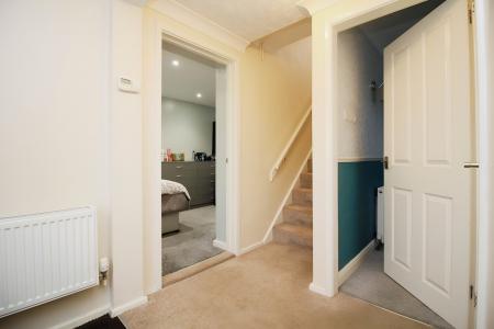 4 bedroom Semi-detached house for sale in Pembroke Avenue, Syston, LE7