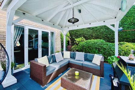 3 bedroom Detached house for sale in Ploughmans Lea, East Goscote, LE7