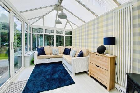 3 bedroom Detached house for sale in Ploughmans Lea, East Goscote, LE7