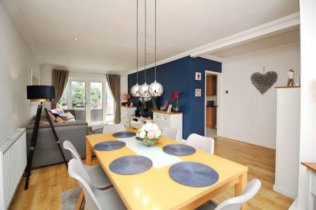 3 bedroom Detached house for sale in Ploughmans Lea, East Goscote, LE7