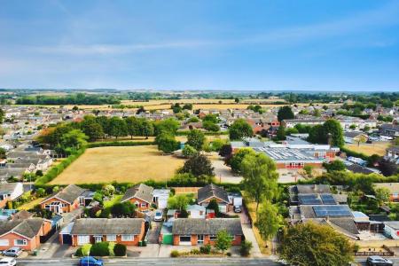 3 bedroom Detached house for sale in Ploughmans Lea, East Goscote, LE7