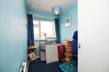 3 bedroom Semi-detached house for sale in Plumtree Way, Syston, LE7