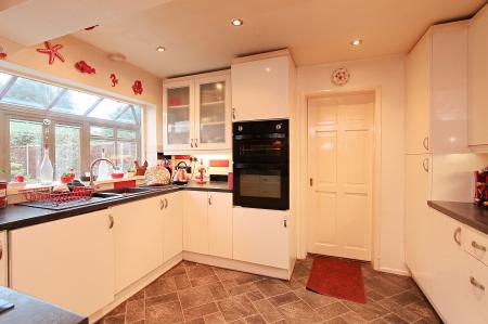 3 bedroom Semi-detached house for sale in Extended Home - Plumtree Way, Syston, LE7