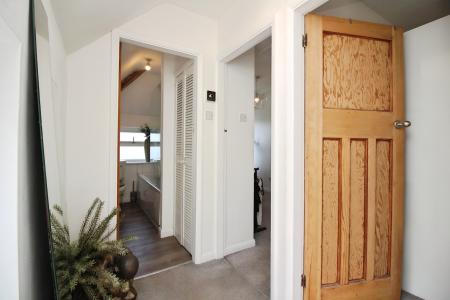 2 bedroom Semi-detached house for sale in Queniborough Road, Queniborough, LE7