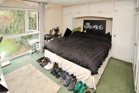 5 bedroom Detached house for sale in Rectory Road, Wanlip, LE7