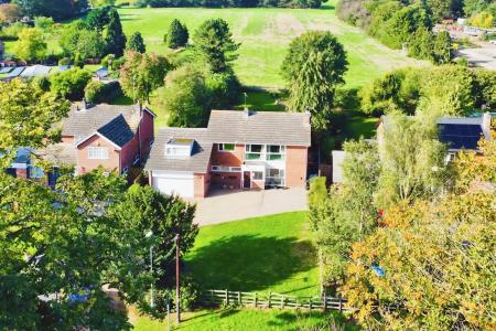 5 bedroom Detached house for sale in Rectory Road, Wanlip, LE7