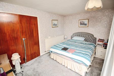 5 bedroom Detached house for sale in Rectory Road, Wanlip, LE7