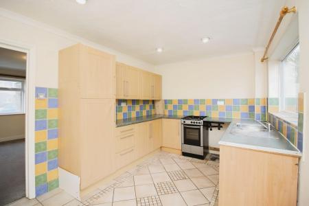 2 bedroom Semi-detached house for sale in Ridgeway Drive, Thurmaston, LE4