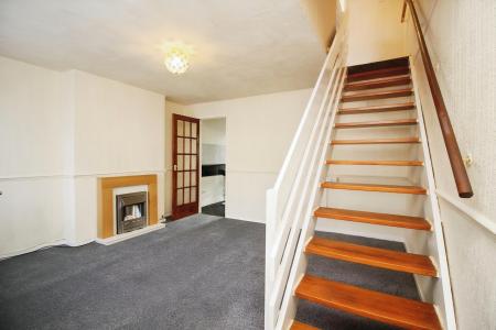2 bedroom Semi-detached house for sale in Ridgeway Drive, Thurmaston, LE4