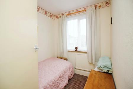 3 bedroom Semi-detached house for sale in Roseway, Leicester, LE4