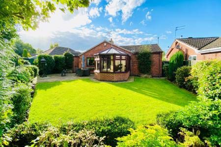 Roundhill Close, Syston, LE7