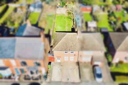 3 bedroom Semi-detached house for sale in Sandford Road, Syston, LE7