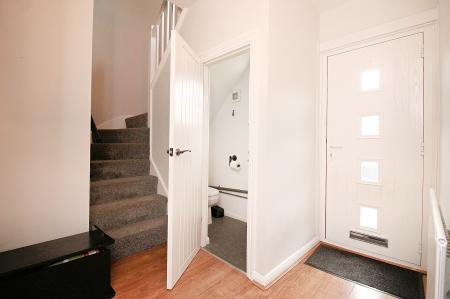 3 bedroom Semi-detached house for sale in Sandford Road, Syston, LE7