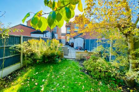 2 bedroom Semi-detached house for sale in Sandford Road, Syston, LE7