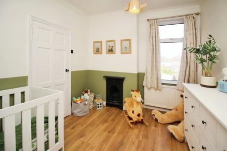 2 bedroom Semi-detached house for sale in Sandford Road, Syston, LE7