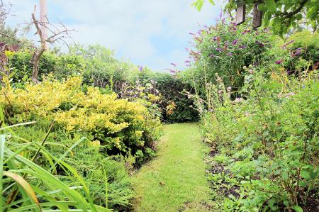 2 bedroom Detached house for sale in Seagrave Road, Thrussington, LE7