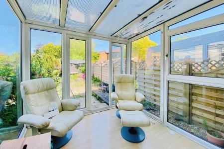 2 bedroom Terraced House for sale in Sedgefield Drive, Syston, LE7