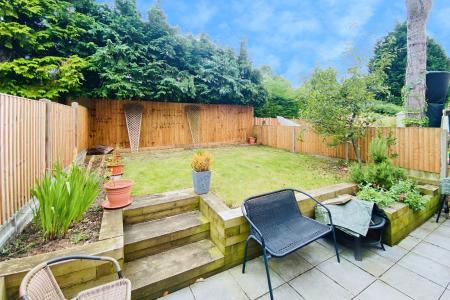 3 bedroom Semi-detached house for sale in Shearer Close, Rushey Mead, LE4