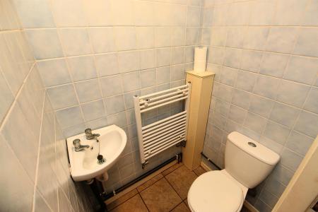 4 bedroom Semi-detached house for sale in Southfield Avenue, Syston, LE7