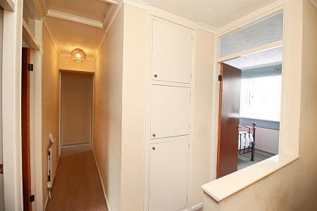 4 bedroom Semi-detached house for sale in Southfield Avenue, Syston, LE7