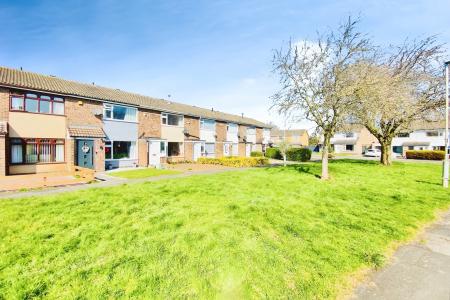 2 bedroom Terraced House for sale in Southfield Avenue, Syston, LE7