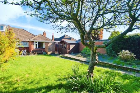 2 bedroom Semi-detached bungalow for sale in Spencer Avenue, Thurmaston, LE4
