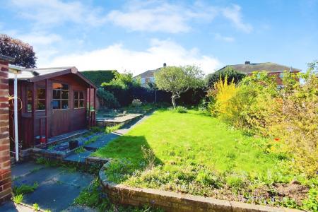 2 bedroom Semi-detached bungalow for sale in Spencer Avenue, Thurmaston, LE4
