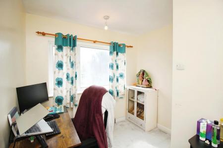 5 bedroom End of terrace house for sale in Springdale Road, Thurmaston, LE4