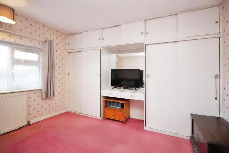 3 bedroom End of terrace house for sale in Springdale Road, Thurmaston, LE4