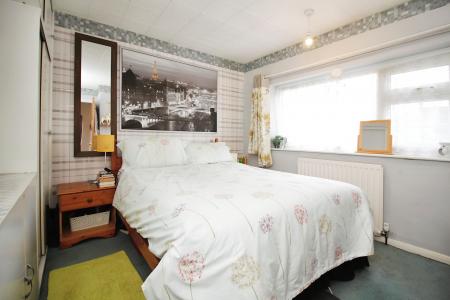 3 bedroom End of terrace house for sale in Springdale Road, Thurmaston, LE4