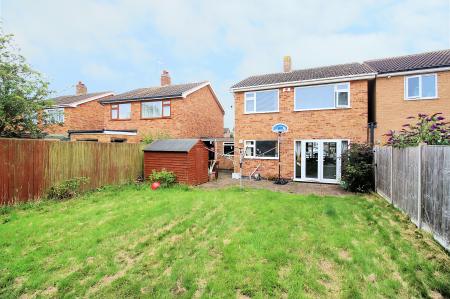 3 bedroom Detached house for sale in Squires Ride, East Goscote, LE7