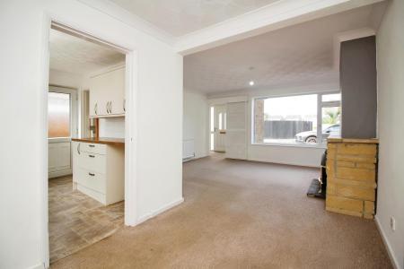 3 bedroom Semi-detached house for sale in Squirrels Corner, East Goscote, LE7