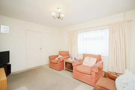 3 bedroom Semi-detached house for sale in St Johns Avenue, Syston, LE7