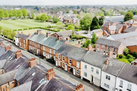 3 bedroom Terraced House for sale in St Peters Street, Syston, LE7