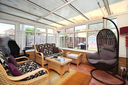 4 bedroom Semi-detached house for sale in Teal Way, Syston, LE7